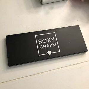 BOXY CHARM eyeshadow palette